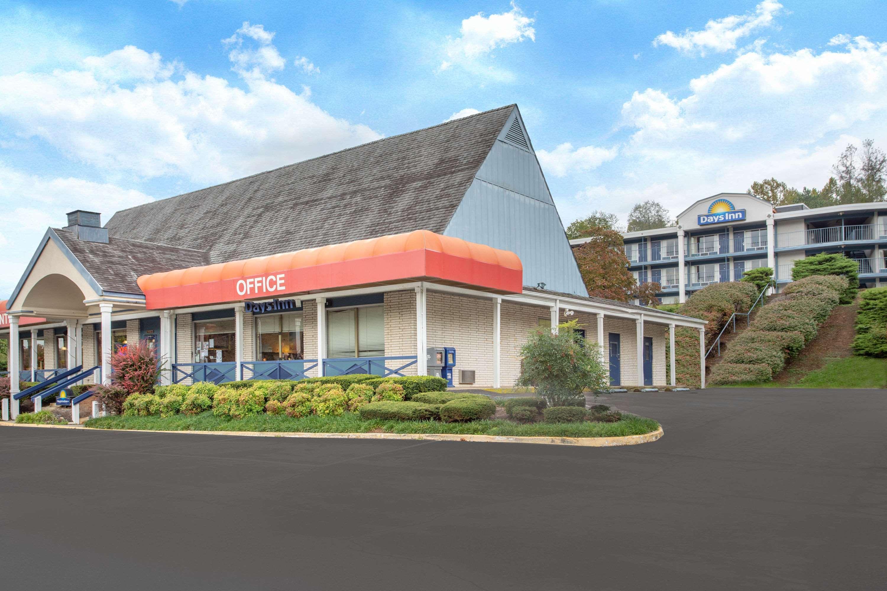 Days Inn By Wyndham Лексингтън Екстериор снимка