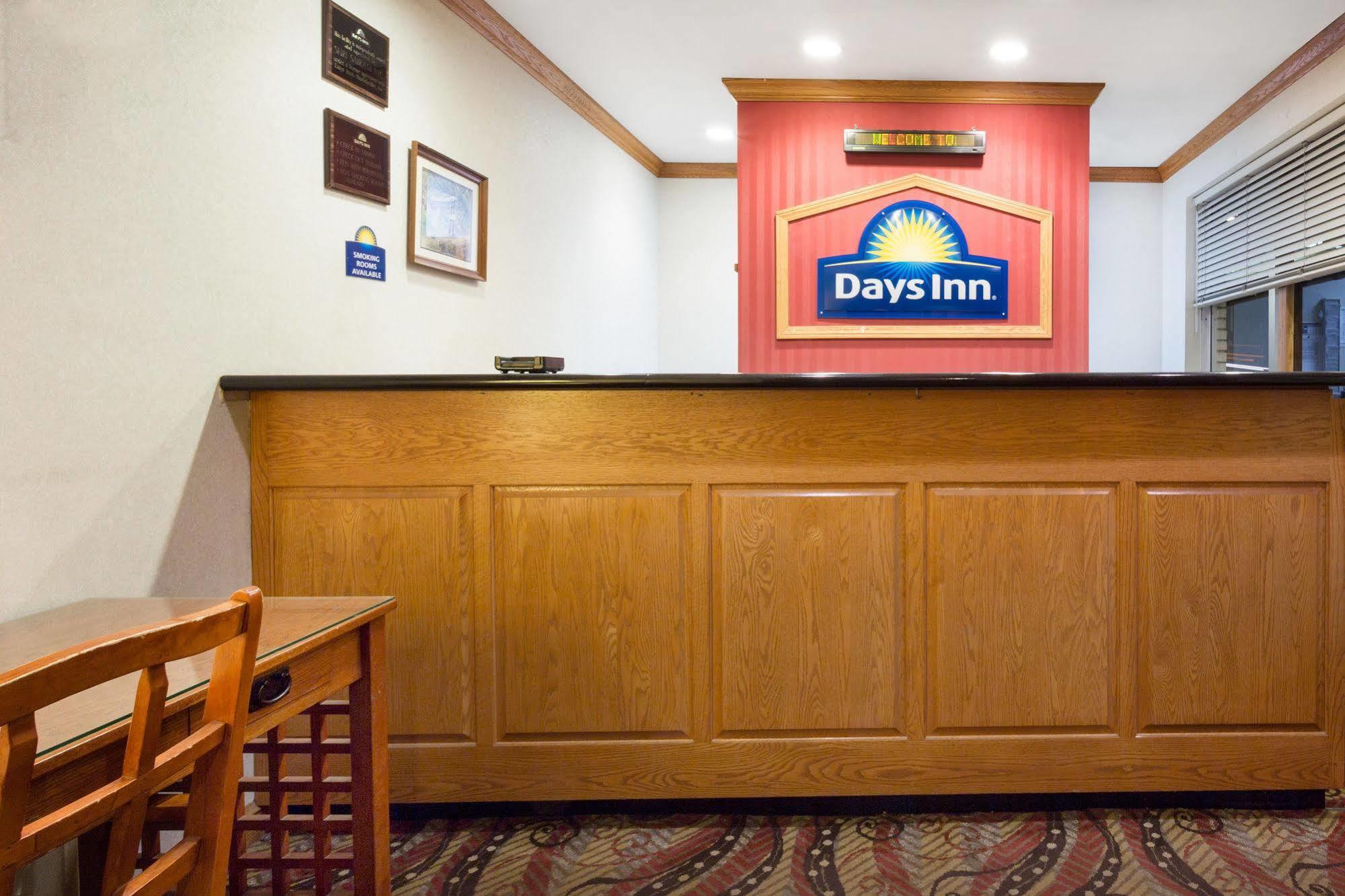 Days Inn By Wyndham Лексингтън Екстериор снимка